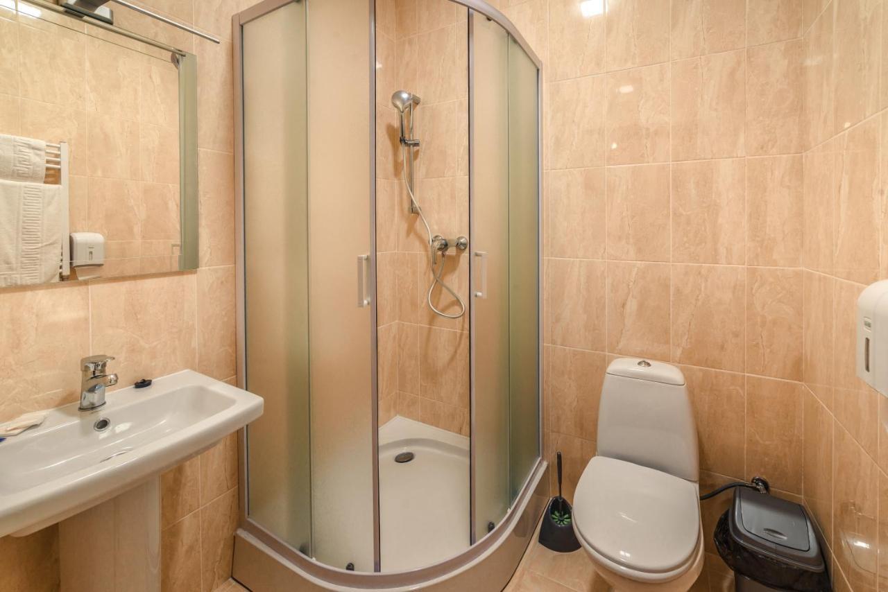 Готель «Вишневий Сад» Mukatschewo Exterior foto