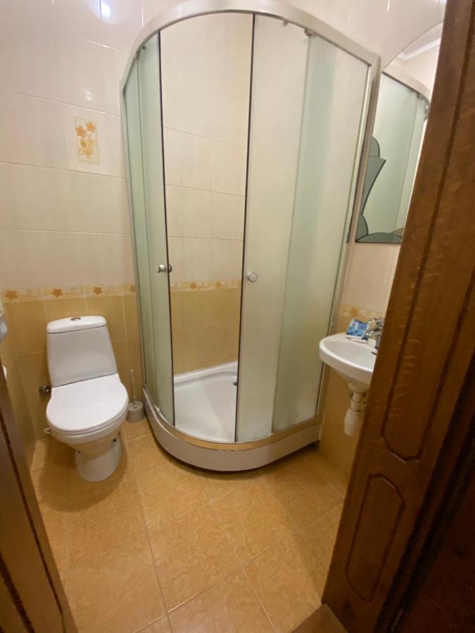Готель «Вишневий Сад» Mukatschewo Exterior foto